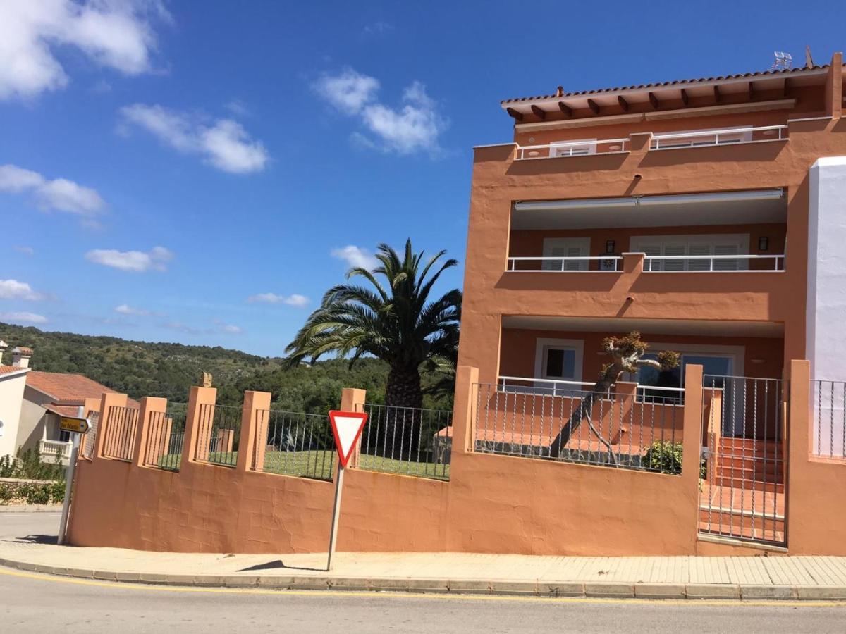 Son Bou By The Sea; Home With A Private Garden Luaran gambar