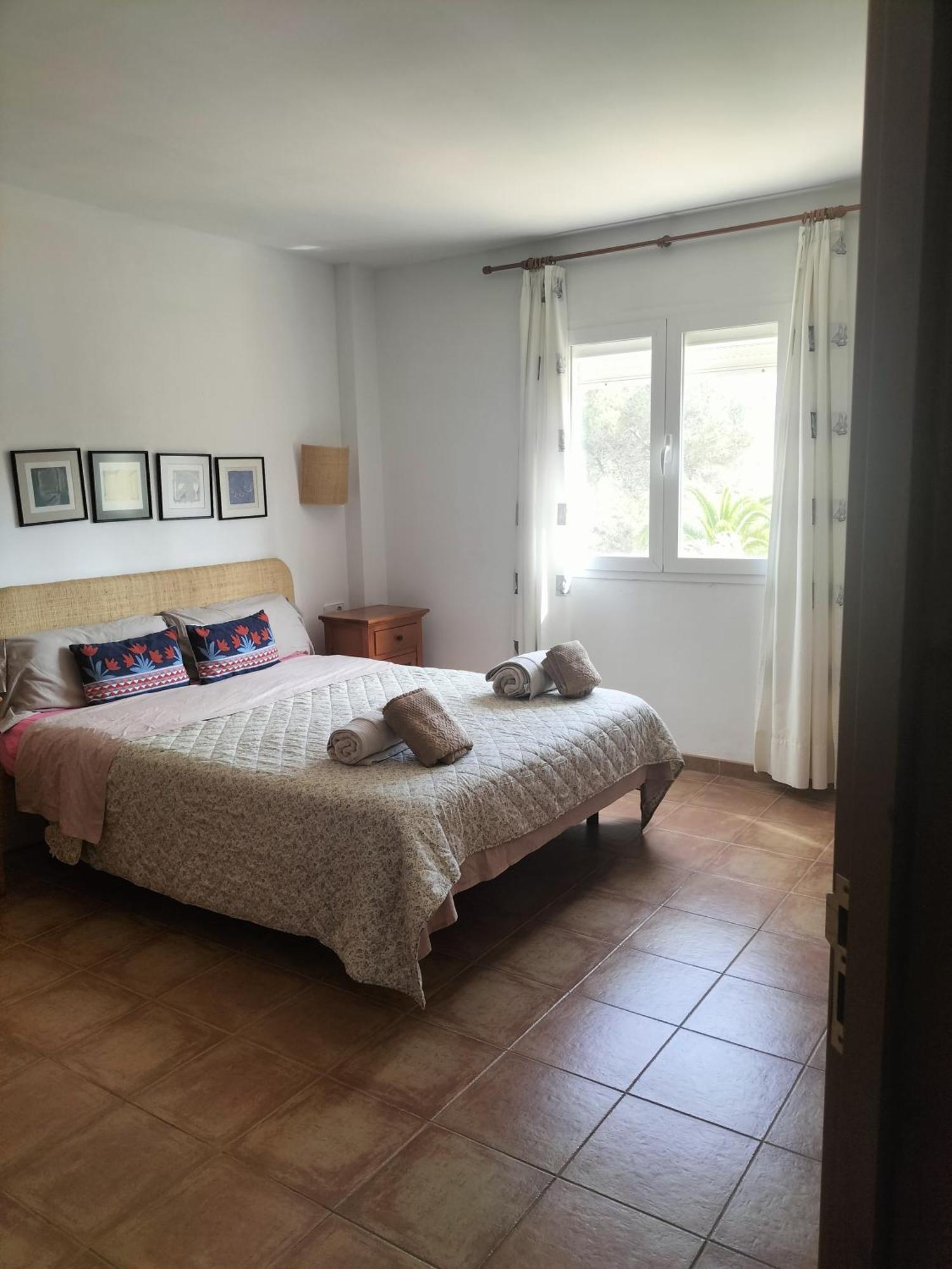Son Bou By The Sea; Home With A Private Garden Luaran gambar